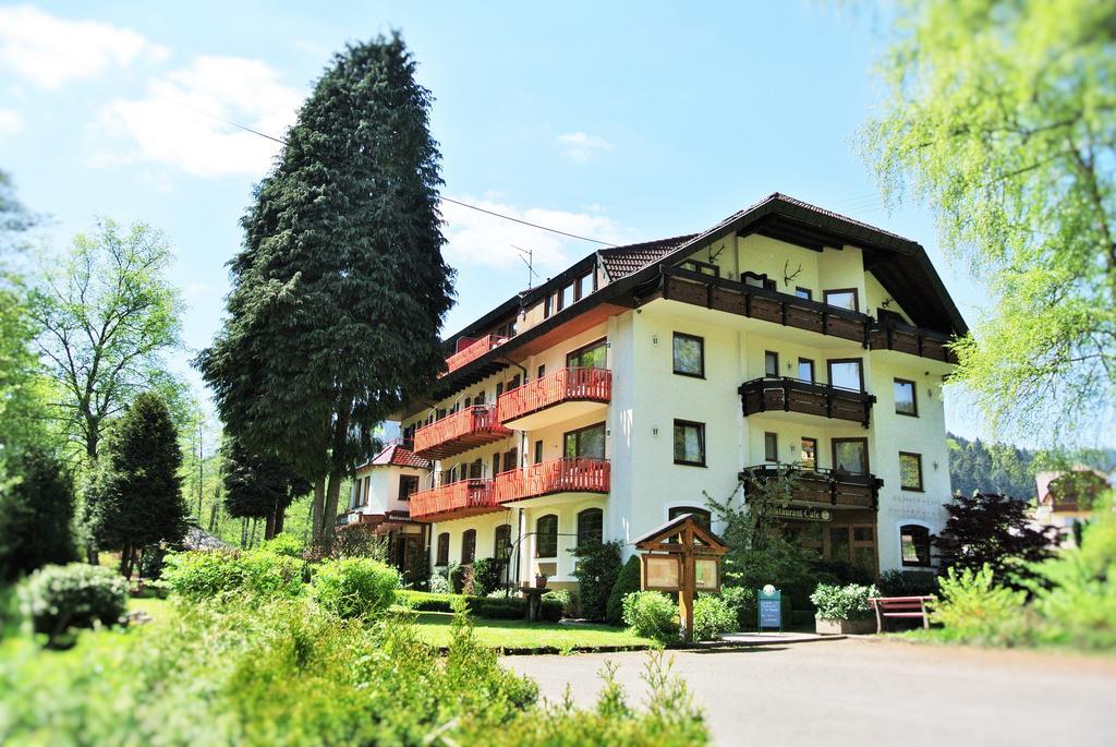 Hotel Enz Residenz Enzklösterle Esterno foto