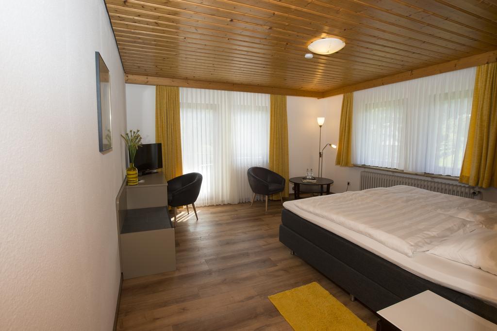 Hotel Enz Residenz Enzklösterle Esterno foto